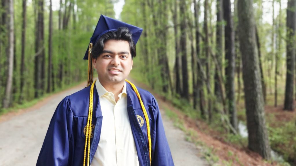 Arnav-Gandhi-HHSSci-graduate-2025